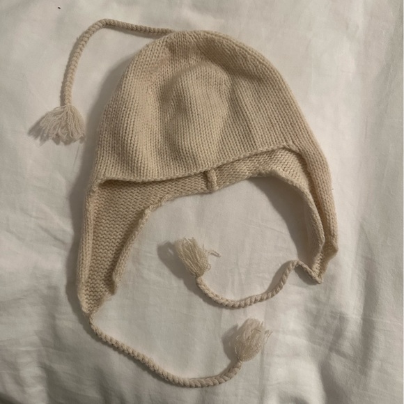 Bonpoint hat - Picture 3 of 3